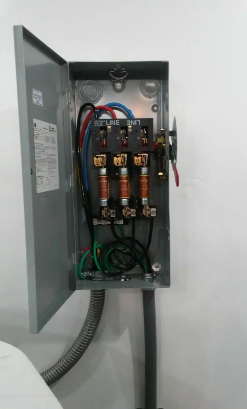 Three-phase disconnect switch installed for Smoke Detector Installation in Gulfport
